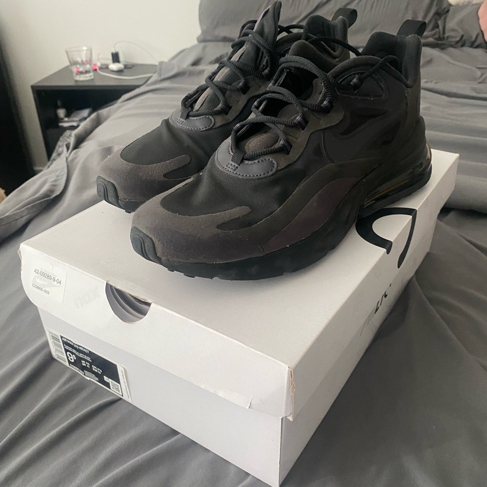 Nike Air Max 270 React